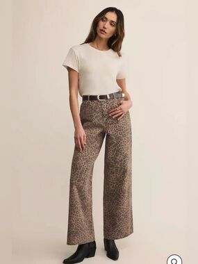 NWT Z Supply Marli loose wide leg midrise Jeans desert tan Leopard Print Sz 25